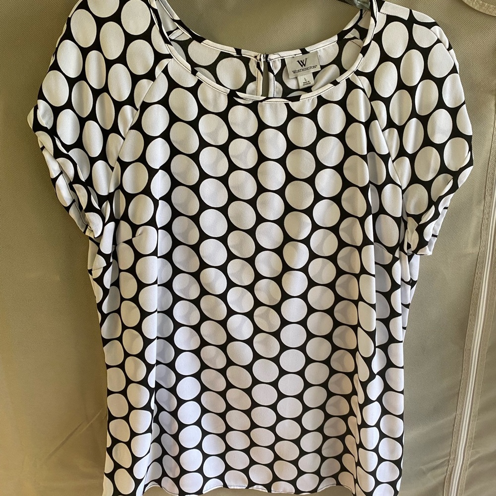 WORTHINGTON- black & white Blouse